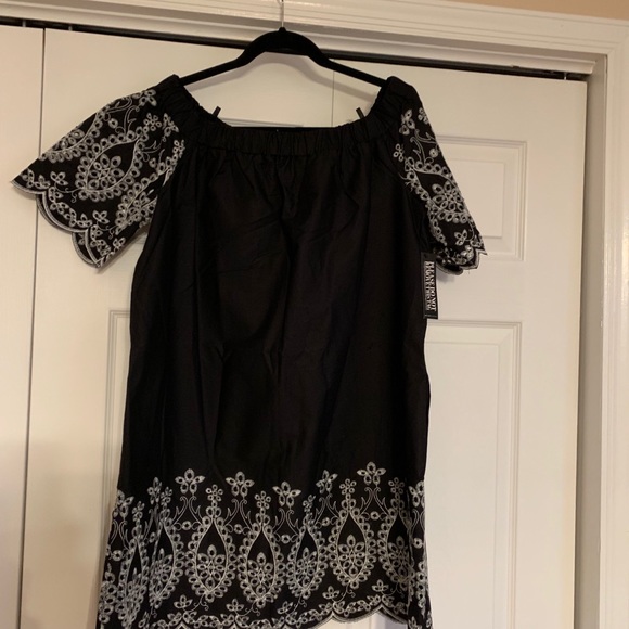 NY and Co.black/white off shoulder dress .Size L - Picture 2 of 2